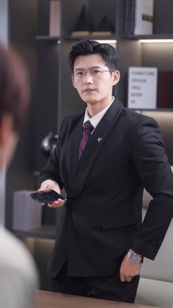 女扮男装后我掰弯了闪婚总裁在线观看