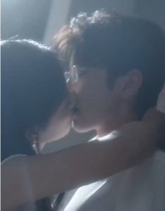 他的呼吸声已读在线观看