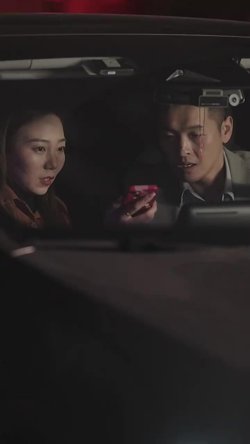 成了总裁暗恋的那个她高清播放