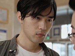 抢红包成世界首富高清播放