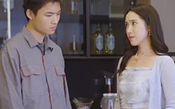 成为快递员后，我有了七个老婆在线观看