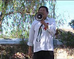 烧锅屯钟声高清播放