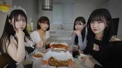 被七位女神包围了!我该怎么选在线观看