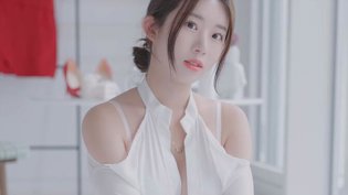 seoyoon白色穿搭，清纯又撩人未来的爱人高清播放