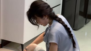你最爱的人妻回家了，惊喜等待女婿爱上我免费全集高清在线观看