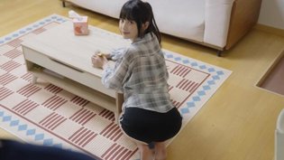 邻家女孩美足曝光，恋足者福音毛桃视频高清播放