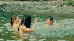 女演员苦，搭档大十多岁演感情戏青丝影院电视剧在线观看全集免费