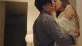 这些吻戏绝了，免费看真香免费国产战争电影大全在线观看