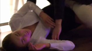 女实习生被上司灌醉强暴，细节曝光中日免费观看高清电视剧网站大全高清播放