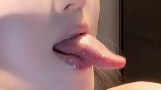 舌舞小花妹儿,撩人不止一点点女婿爱上我免费全集高清在线观看