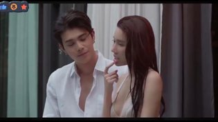 两大海洋较量!游泳池旁激情亲吻《星辰之家》成人短剧《重生之我不是舔狗》