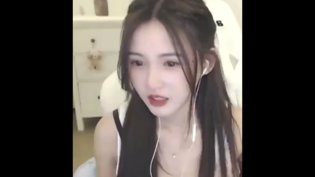 她是我见过最拼命的主播，必看！蜜桃网高清播放