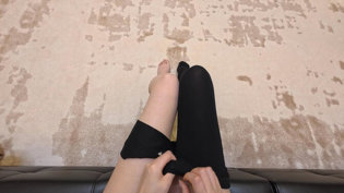 第一视角沉浸体验厚黑丝穿搭，绝了！电影高清在线观看