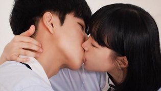 青少年床吻青涩心动，青柠影院免费播放国产免费观看高清在线观看