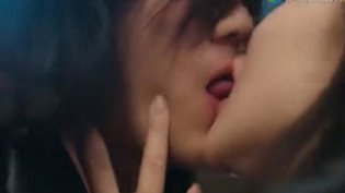 男星吻戏伸舌，真情还是假戏？国产免费观看高清电视剧