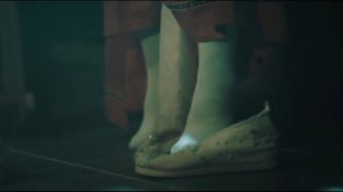 女性被侵犯的残酷真相，恶行曝光无人区玫瑰高清mv片在线观看