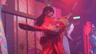 东京六本木酒吧现场!極楽浄土禁拍画面晚上睡不着的大片