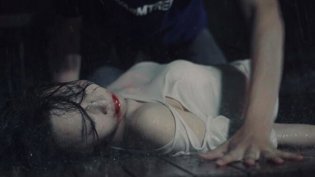 弟弟惹祸姐姐遭殃，流氓侮辱太心碎外国片爱情大片在线观看