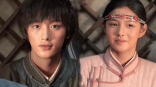 首部大荧幕作品就上演感情戏?童话村