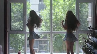 后裔摇舞蹈合集，甜辣美女扭到你眼花高清播放