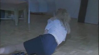肉丝女孩逆袭记，谁看了不心疼？哔哩哔哩高清免费观看老狼电影高清播放