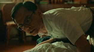 老师强暴后职场再遇魔爪，女生绝地反击免费甜宠短剧全集在线观看