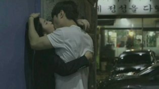 街角无人角落，逗比热吻不停奇迹少女高清完整版