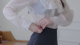 seoyoon黑色针织裙，小公主气质拉满爱情没有神话 电视剧高清播放