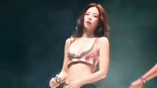 Jennie音乐节现场，观众惊艳到尖叫电视剧2026最新热播剧在线观看