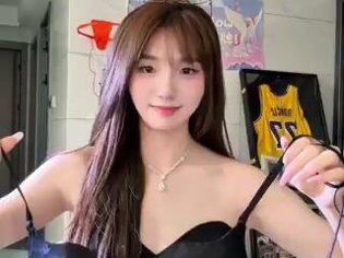 网红美女新视频上线，快来围观惊喜爱丫爱丫MV高清播放
