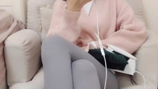 肉丝姐姐惊艳登场，魅力无法挡夫妻的世界最精彩的一集在线观看