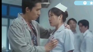 别摸我胸！说话就说话，手别乱动观看电影高清播放