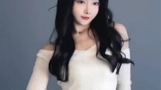 抖音美女跳舞合集，精彩瞬间大放送bnb8度八度影视官网高清播放