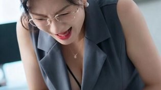海王卫生间偷腥被抓，未婚妻当场暴怒！师生恋高清播放